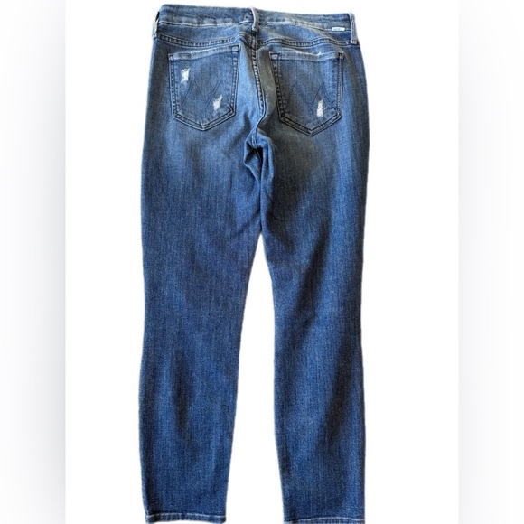 MOTHER the Looker Crop
Jean Distressed Size 27 - Picture 15 of 16